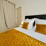 SPACIOUS APARTMENT 1mn BEACH NEAR HOTEL MARTINEZ